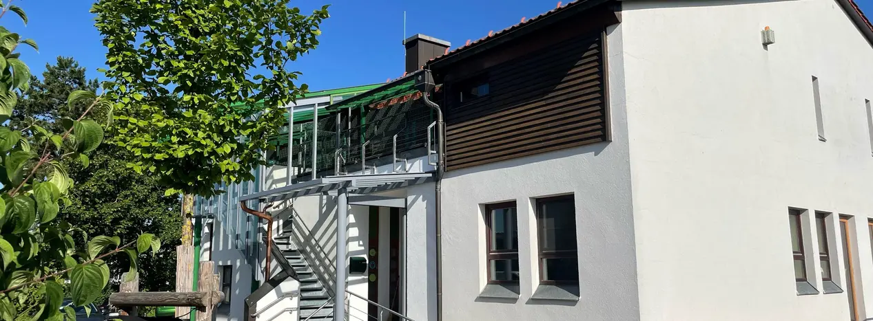 Städt. Kindertagesstätte Glückshaus (Kindergarten + Kinderkrippe) Städt. Kindertagesstätte Glückshaus (Kindergarten + Kinderkrippe)