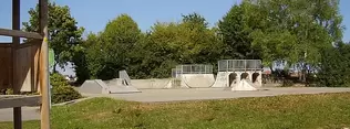 Halfpipe für Skateboarder